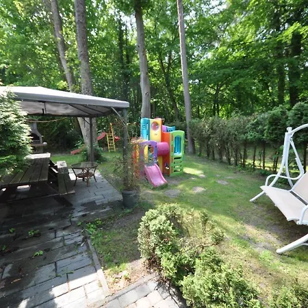 Séjour chez l'habitant Ambasador Villa, 150m Do Plazy, Przy Centrum Mielno (Koszalin)