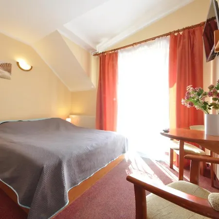 Ambasador Villa, 150m Do Plazy, Przy Centrum Homestay szállás Mielno