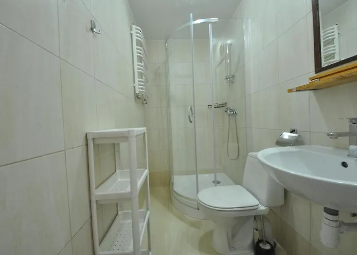 Séjour chez l'habitant Ambasador Villa, 150m Do Plazy, Przy Centrum Mielno (Koszalin)