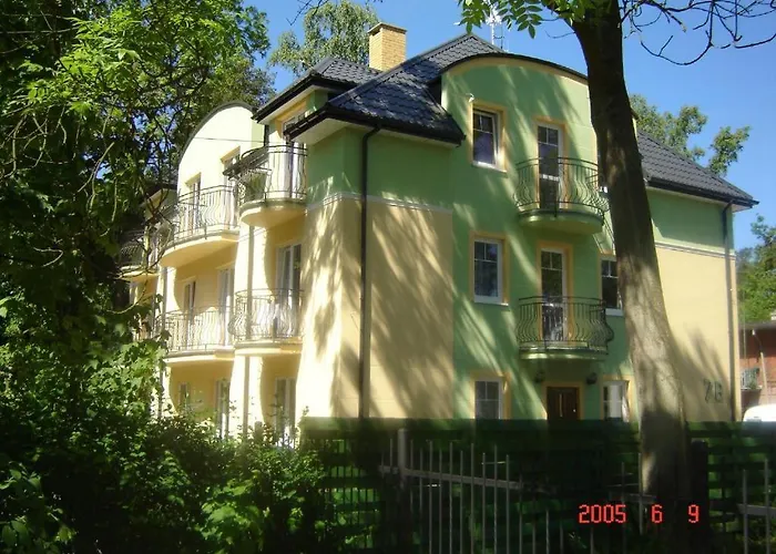 Quarto em Acomodações Particulares Ambasador Villa, 150m Do Plazy, Przy Centrum Mielno (Koszalin)